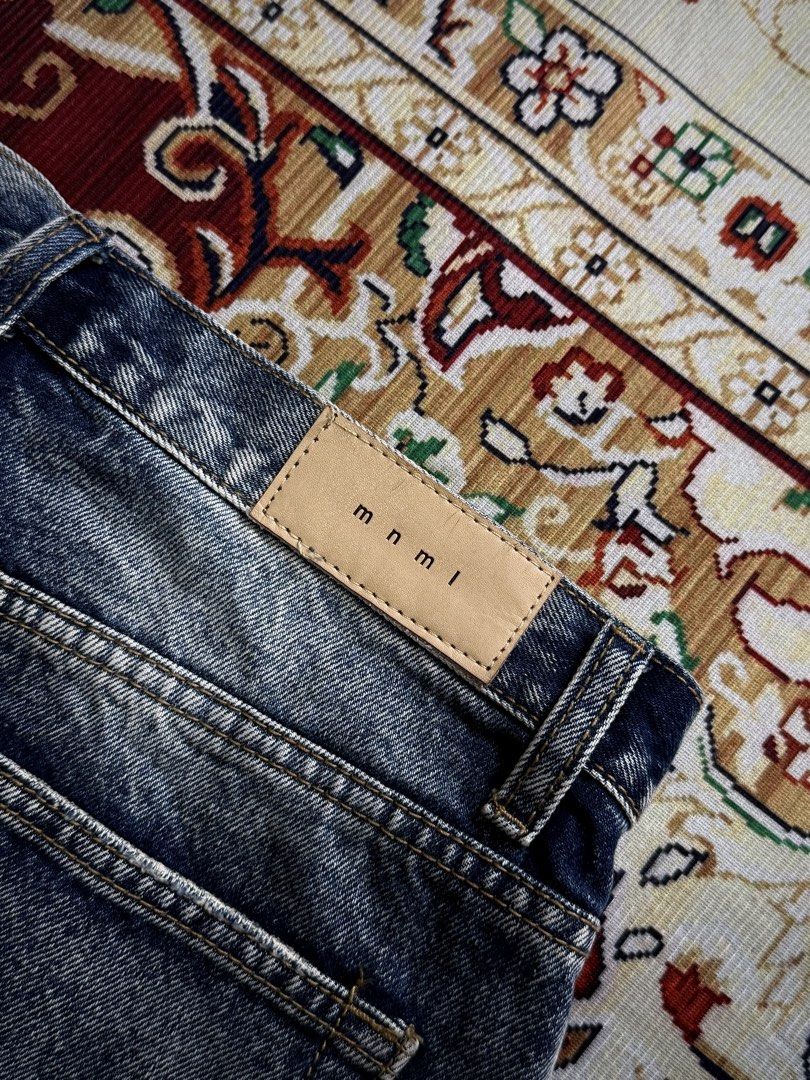 MNML Ultra Baggy Distressed Jeans (Category: Jeans) located in San Juan, La Union. Submitted by bornunderground.ph (Listing ID 1454246812, Image 3). Description: MNML Ultra Baggy Distressed Jeans Authentic/ Like New Sale @ ₱2,495 Plus Shipping - It delivers a heavily customized, vintage streetwear aesthetic. Size: 30 (Model Height 5”7) Silhouette: Cut in an ultra-baggy, wide-leg straight fit that pools casually over sneakers. Heavy Destruction: F