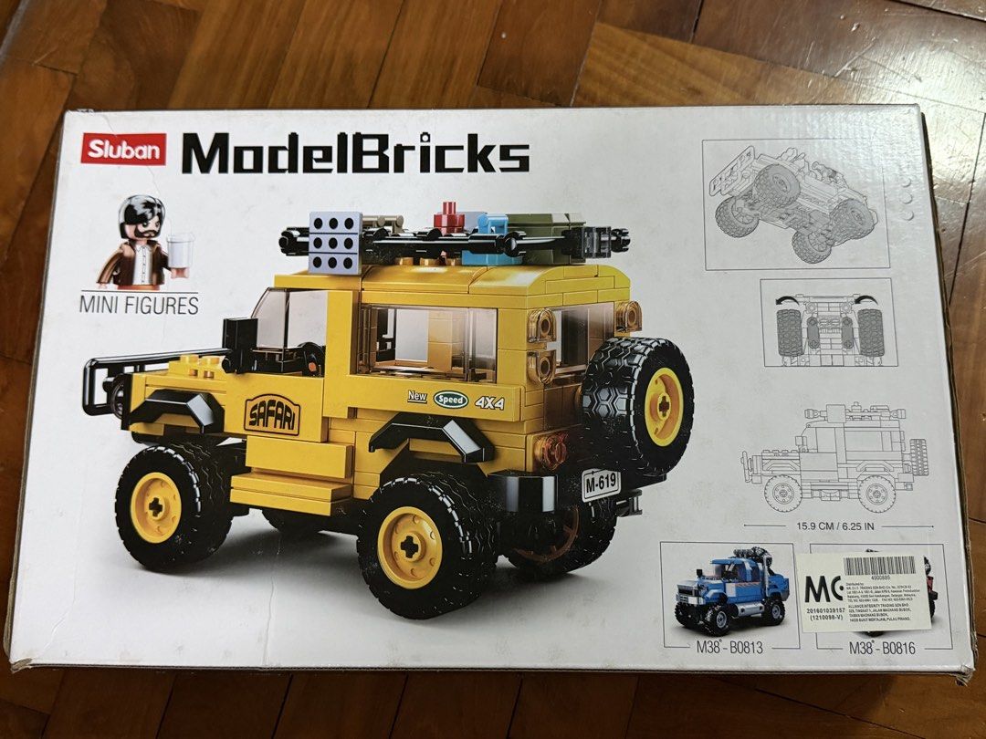 Model Bricks (Category: Interactive Toys) located in Singapore. Submitted by DarkChocolateLover (Listing ID 1454266000, Image 2). Description: Brand New in Box.
