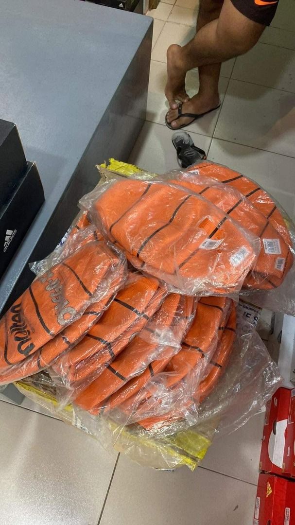 MOLTEN OMEGA-X BASKETBALL (Category: Racket and Ball Sports) located in Manila. Submitted by deesneakywolp (Listing ID 1454228920, Image 2). Description: OUTDOOR RUBBER BASKETBALL 🔥 MOLTEN OMEGA-X BASKETBALL 🔥 Sale Price: 595 ✅ SRP: 770 ❌ Brandnew/Legit 💯 DESCRIPTION: Molten is the official game ball of FIBA, and continues to be the top of the line choice of the world’s most elite basketball stars. Train for the major leagues with this Molten 