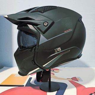 (Category: ) located in . Submitted by helmetmobilesg (Listing ID 1454359101, Image 1). Description: .