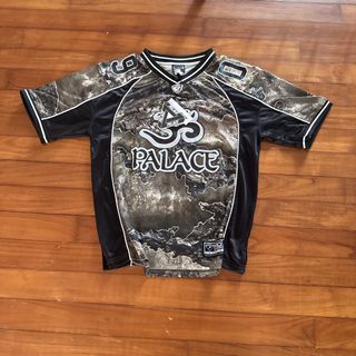 (Category: ) located in . Submitted by moneygarments (Listing ID 1454196907, Image 1). Description: .