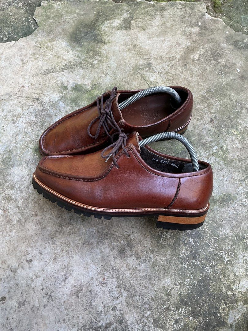 Paraboot alt. By sonshibal (Category: Casual Shoes) located in Davao. Submitted by grand_thrift (Listing ID 1454307899, Image 1). Description: Size: 8 men Excellent condition .