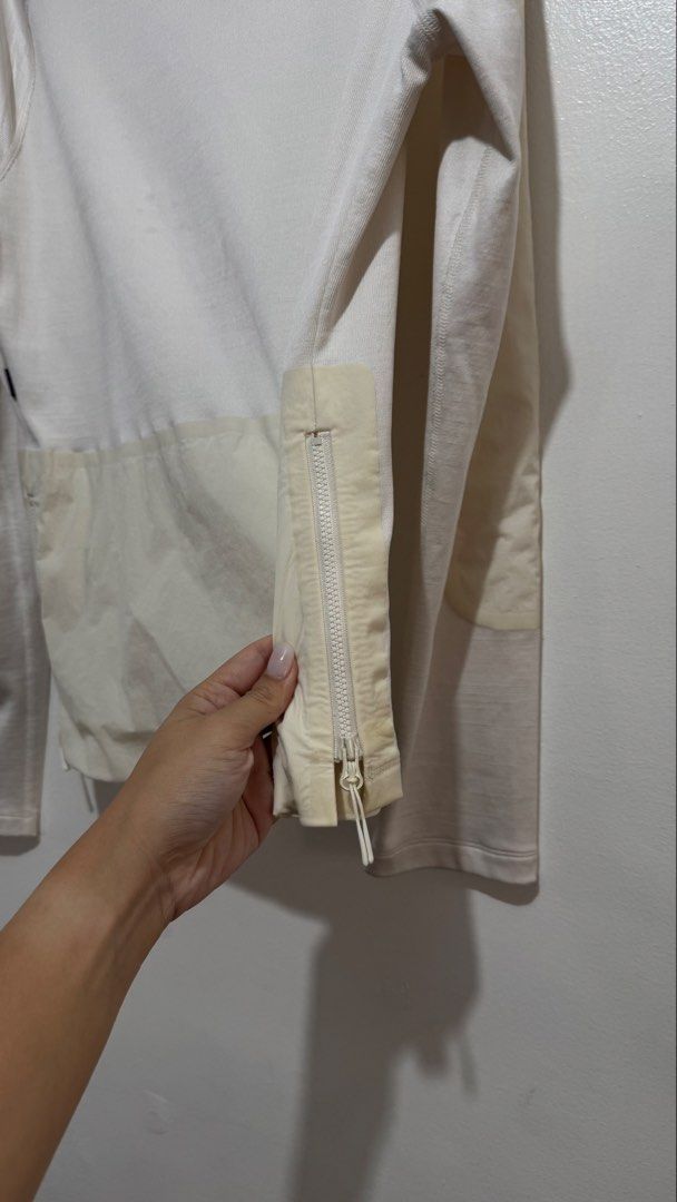 Pas Normal Escapism longsleeve (Category: Activewear) located in Valenzuela. Submitted by lokithepug (Listing ID 1454232144, Image 3). Description: Rfs: quit bike In good condition.