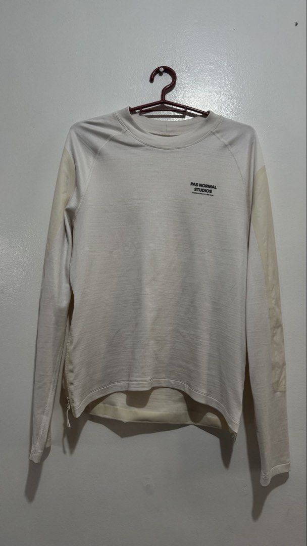 Pas Normal Escapism longsleeve (Category: Activewear) located in Valenzuela. Submitted by lokithepug (Listing ID 1454232144, Image 1). Description: Rfs: quit bike In good condition.