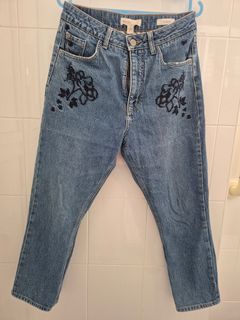 (Category: ) located in . Submitted by spool (Listing ID 1454244673, Image 1). Description: .