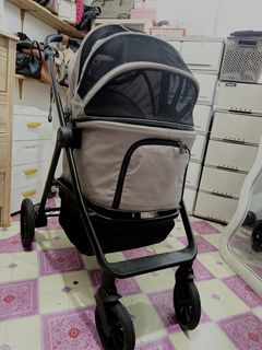 (Category: ) located in . Submitted by izaronario (Listing ID 1454286414, Image 1). Description: .