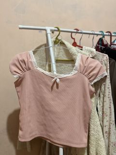 (Kategori: ) berada di . Dikirim oleh ciessyy (ID iklan 1454342140, Gambar 1). Deskripsi: .