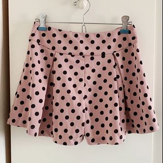 (Category: ) located in . Submitted by shopsundayx (Listing ID 1454227660, Image 1). Description: .
