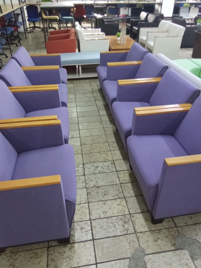 PREMIUM SINGLE SOFA (Category: Chairs) located in Valenzuela. Submitted by jesspesongco (Listing ID 1454211071, Image 3). Description: Brand: ITOKI Price: ₱4,500 Each ✔️ Authentic Japan Quality ✔️ Durable and sturdy construction ✔️ Elegant wooden armrest accents ✔️ Soft and comfortable upholstered seat ✔️ Perfect for homes, offices, lobbies, and reception areas 8 PCS AVAILABLE – LIMITED STOCK! Location: OFFICEBUSTERS Balintawak Look for Hesus / 0