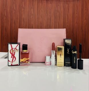 (Category: ) located in . Submitted by shopbymimi (Listing ID 1454241577, Image 1). Description: .