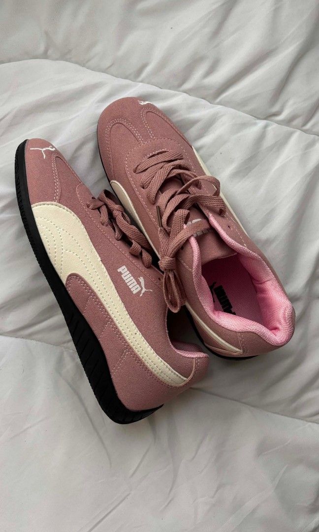 Puma Speedcat (Category: Sneakers) located in Manila. Submitted by xiarelle (Listing ID 1454281844, Image 1). Description: PUMA SPEEDCAT 👟 — ₱2,799 only!! Available Colours: - black - white - pink - red - blue - brown sizes from EU36-EU45 available 💵 Mode of payment: gcash, maribank, bpi, unionbank 📌 Strictly payment first. 🚚 Mode of delivery: jnt ‼️TAKE NOTE: We do not accept rush orders. This is NOT an onhand item. All items are dropshipped