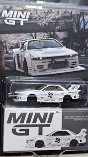 (Category: ) located in . Submitted by porsche_andmore (Listing ID 1454343160, Image 1). Description: .