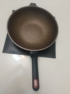 （分類：）位於 。 由 alexleung33333 提交（商品編號 1454193849，圖片 1）。簡介： 。