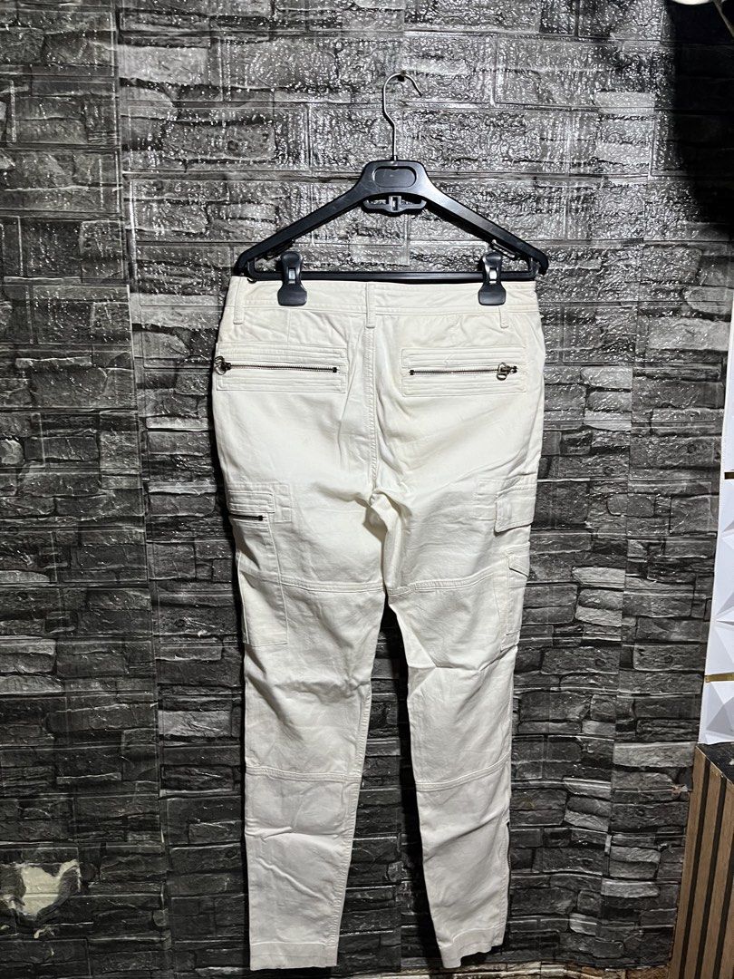 Ralph Lauren Denim Zip Multi pocket Cargo Pants (Category: Jeans) located in Manila. Submitted by flex_curation (Listing ID 1454319507, Image 3). Description: 32W 38L IN VERY GOOD CONDITION AND IN PRESENTABLE CONDITION BACOOR CAVITE LOC.