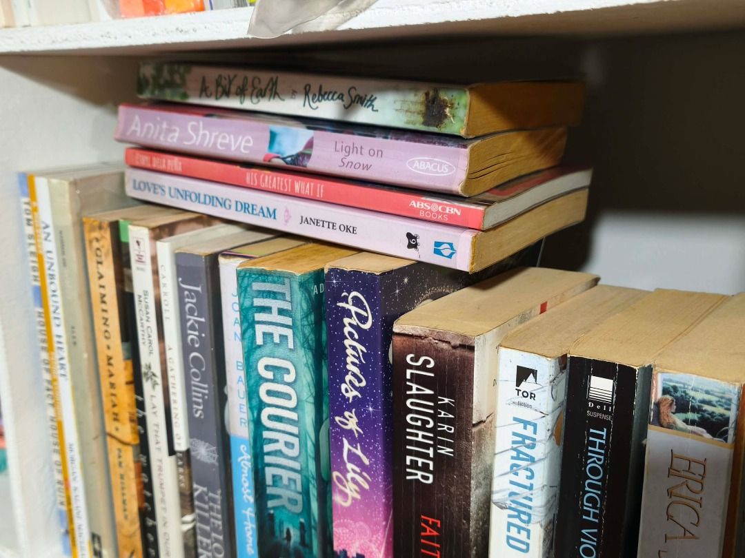 Random Fiction/Romance/Thriller Books (preloved, secondhand) (Category: Storybooks) located in Rodriguez. Submitted by jaikeuhoon (Listing ID 1454191629, Image 2). Description: 129 PHP EACH - Titles include: 'A Bit of Earth' by Rebecca Smith, 'Light on Snow' by Anita Shreve, 'Loves Unfolding Dream' by Janette Oke, and others written by Karin Slaughter, Jackie Collins, and others - Manage your expectations, these books are preloved/secondhanded - 