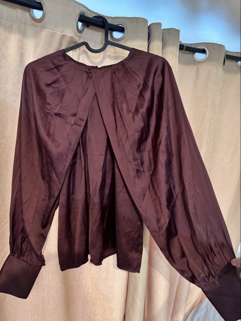 Red/rusty long sleeve satin blouse (Category: Blouses) located in Manila. Submitted by naomis_room (Listing ID 1454283178, Image 1). Description: Meet up: Welcome rotonda area/UST .
