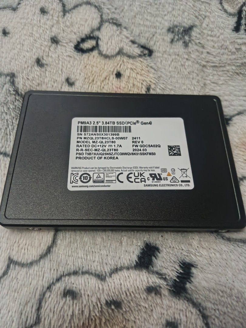 Samsung PM9A3 2.5" 3.84TB x 6 (Category: Audio, Video, Alarm and other Electronic Accessories) located in Valenzuela. Submitted by kaoklaodz (Listing ID 1454275896, Image 2). Description: Samsung PM9A3 2.5" 3.84TB x 6 -dm if interested/for details -6pcs available -will give discount if take all.