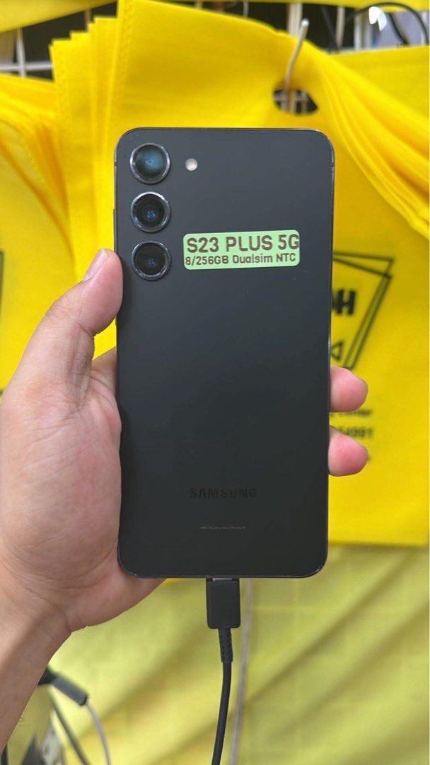 Samsung S23 Plus 5G 8/256GB Openline no issues (Category: Samsung) located in San Juan City. Submitted by najihahtelecomshop2018 (Listing ID 1454301665, Image 2). Description: Legit Store | Original unit FOR SALE | TRADE / SWAP ▫️INSTALLMENT thru: 🔸Credit Card (straight / installment) 🔸Ggives / Gcredit + 6% interest 🔸Spay Later + 6% interest (RFS: Buy and Sell any kinds of Gadgets) Description: Samsung S23 Plu 5G 8/256GB Openline ( Any sim wil
