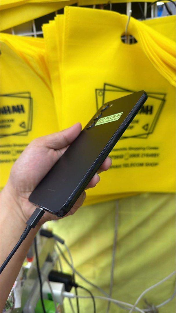Samsung S23 Plus 5G 8/256GB Openline no issues (Category: Samsung) located in San Juan City. Submitted by najihahtelecomshop2018 (Listing ID 1454301665, Image 3). Description: Legit Store | Original unit FOR SALE | TRADE / SWAP ▫️INSTALLMENT thru: 🔸Credit Card (straight / installment) 🔸Ggives / Gcredit + 6% interest 🔸Spay Later + 6% interest (RFS: Buy and Sell any kinds of Gadgets) Description: Samsung S23 Plu 5G 8/256GB Openline ( Any sim wil
