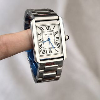 (Category: ) located in . Submitted by am.timepieces (Listing ID 1454275609, Image 1). Description: .