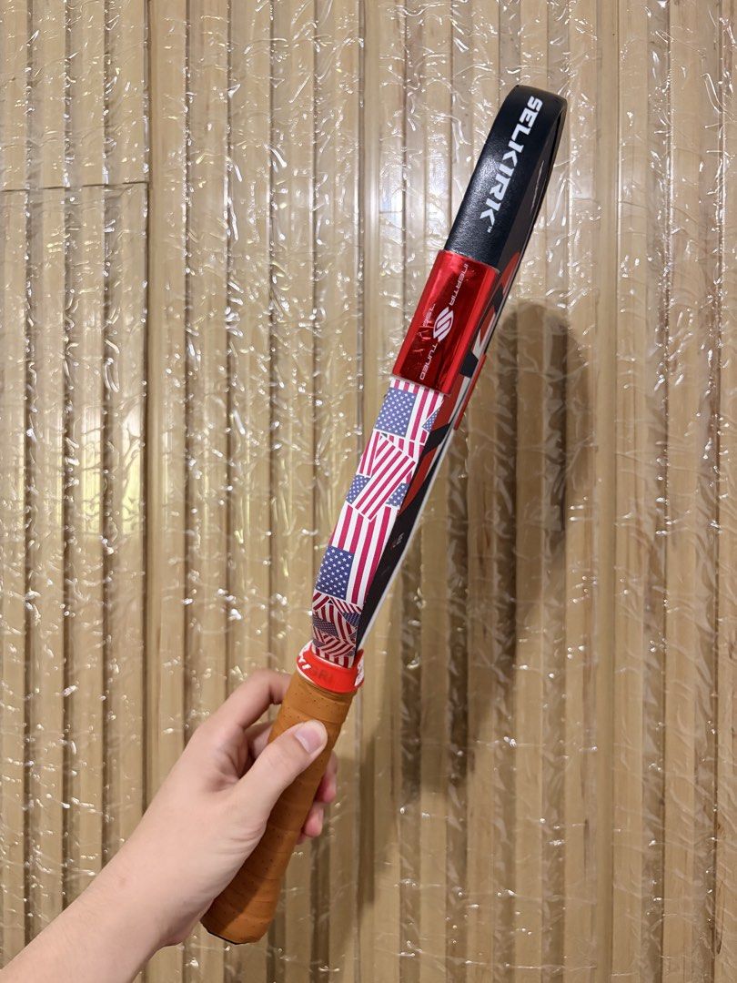SELKIRK BOOMSTIK JACKSOCK (Category: Racket and Ball Sports) located in Batangas. Submitted by bagrx (Listing ID 1454352314, Image 2). Description: bought from picklehouse for 23k selling for 17.5K good condition with selkirk and bodhi edgetape wilson overgrip bodhi stay grippy band rfs: extra paddle .