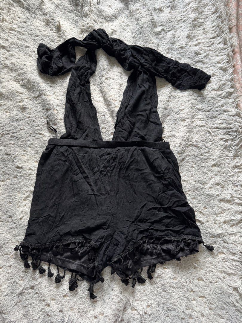 Shein Cover Up (Category: Bikinis & Swimsuits) located in Mandaluyong City. Submitted by 1hapimaki (Listing ID 1454282564, Image 1). Description: .