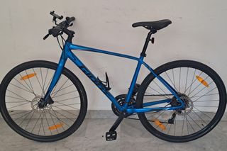 (Category: ) located in . Submitted by cycledome (Listing ID 1454238330, Image 1). Description: .