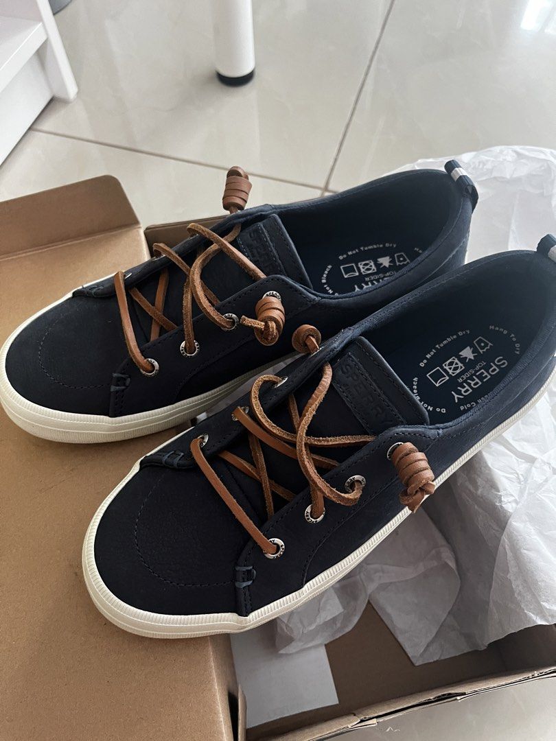 Sperry Top-Sider Crest Vibe Washable Navy Sneakers (Category: Sneakers) located in Makati City. Submitted by shoplin (Listing ID 1454220413, Image 1). Description: - Navy blue Sperry Top-Sider sneakers - Washable canvas material - Leather laces - Size: 7.5 US Women's - Ideal for casual wear - Comes with original box Sperry Leather Women Navy - (Almost new. Used only 1x) Size 7.5 Best for 24cm Navy Color Location: Makati Gcash payment first Lalamo