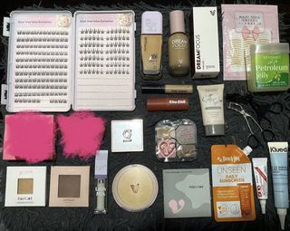 (Category: ) located in . Submitted by asianagrande (Listing ID 1454131087, Image 1). Description: .