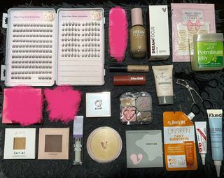(Category: ) located in . Submitted by asianagrande (Listing ID 1454131087, Image 1). Description: .