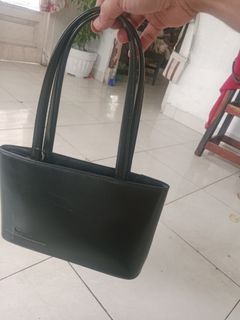 (Kategori: ) berada di . Dikirim oleh ris3105 (ID iklan 1454240101, Gambar 1). Deskripsi: .