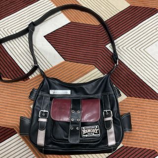(Kategori: ) berada di . Dikirim oleh pcyeol_ (ID iklan 1454334768, Gambar 1). Deskripsi: .