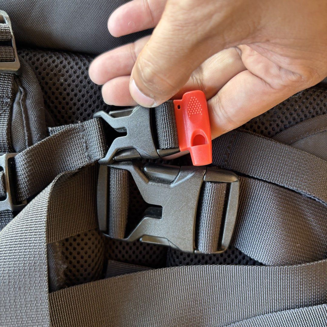 The North Face Quasar Backpack Black (Category: Backpacks) located in Banga. Submitted by akosiloco (Listing ID 1454194475, Image 3). Description: - Black The North Face Quasar backpack - Multiple compartments and pockets for ample storage - Adjustable straps for a comfortable fit - Chest strap with built-in whistle for safety - Ideal for hiking adventures or everyday carry - Please check photos for detailed condition.