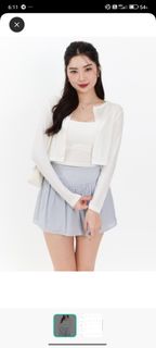(Category: ) located in . Submitted by wardrobehoarder (Listing ID 1454283605, Image 1). Description: .