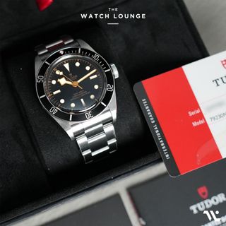 (Category: ) located in . Submitted by thewatchlounge (Listing ID 1454317600, Image 1). Description: .
