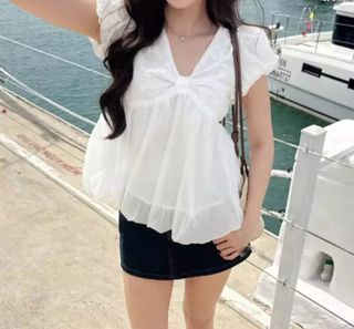 (Category: ) located in . Submitted by yuna.com (Listing ID 1454119294, Image 1). Description: .
