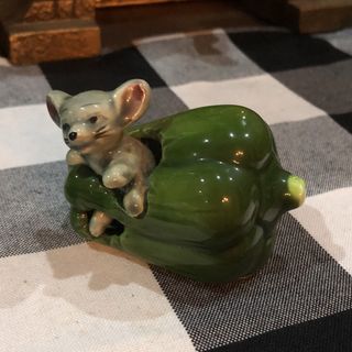 (Category: ) located in . Submitted by kitsune.treasures (Listing ID 1454320546, Image 1). Description: .