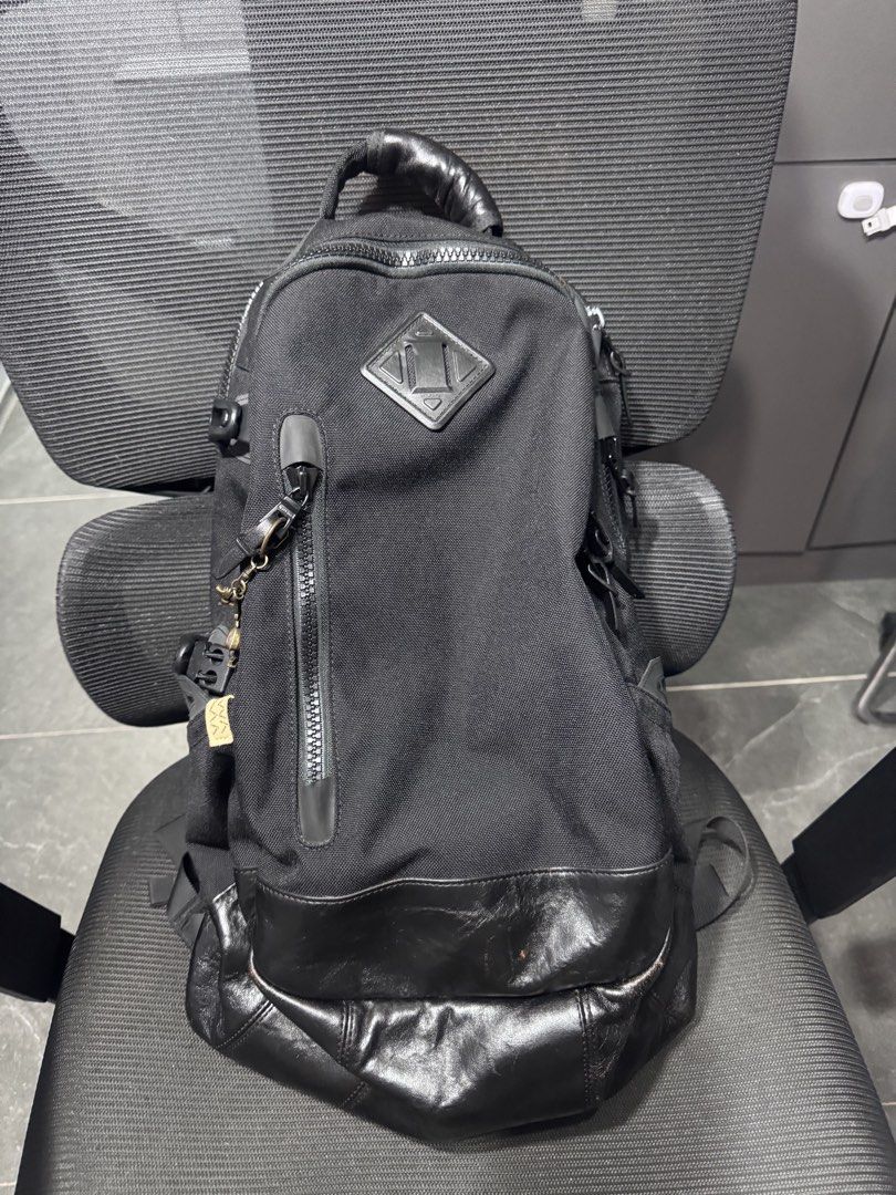 Visvim backpack （分類：手袋及銀包）位於 Hong Kong。 由 tim9999999 提交（商品編號 1454312675，圖片 1）。簡介： Visvim backpack 少用接近全新。