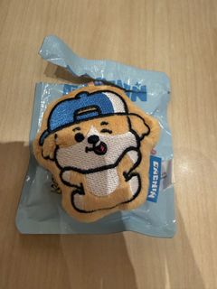 (Category: ) located in . Submitted by yeonjunluv (Listing ID 1454304881, Image 1). Description: .
