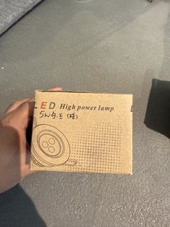 （分類：）位於 。 由 nmanpillay 提交（商品編號 1454406345，圖片 1）。簡介： 。