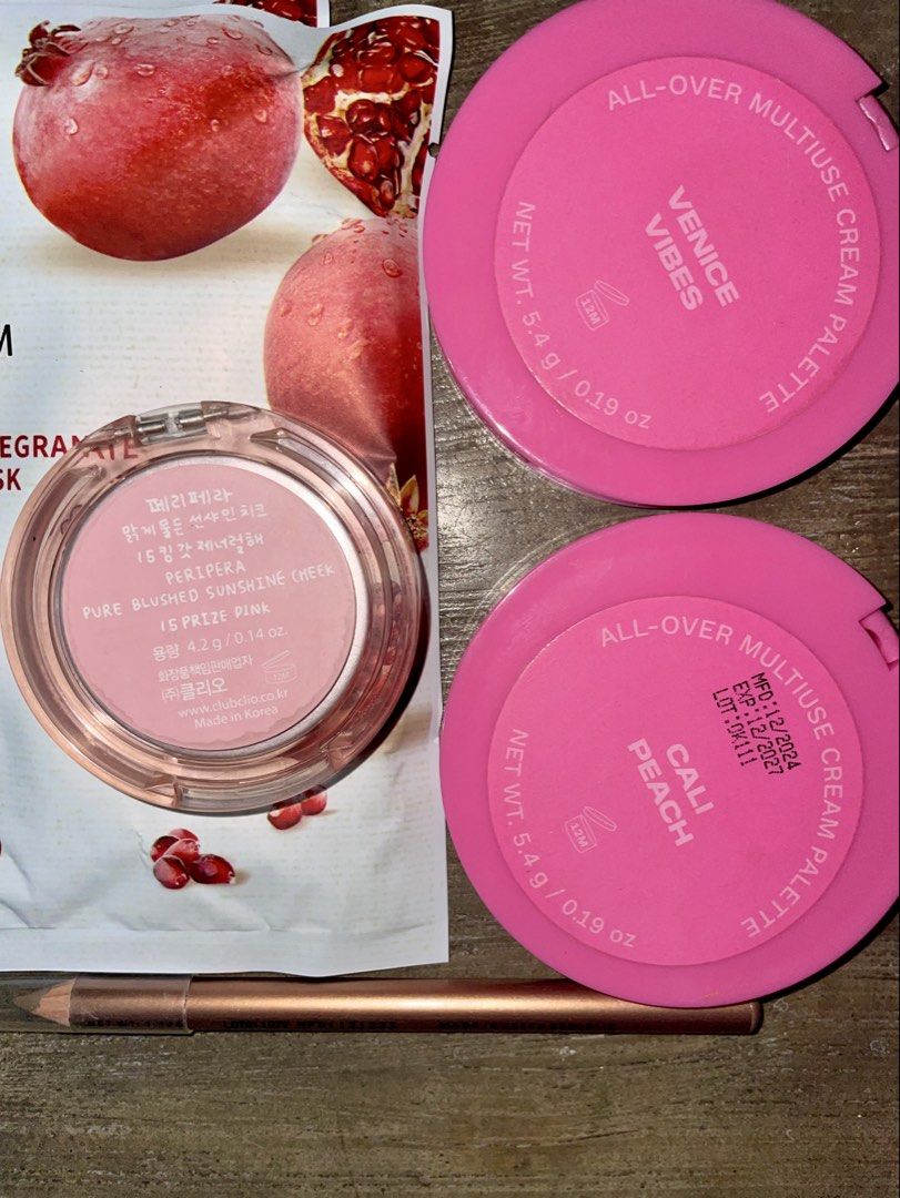 6 pcs Popique Fs Brow Blush Makeup Bundle Take All Swatched Only (Category: Makeup) located in Rizal. Submitted by massivedecluttering (Listing ID 1454467054, Image 2). Description: popique-swatch lng peripera not included na others new.