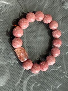 （分類：）位於 。 由 mui.mui.08 提交（商品編號 1454436933，圖片 1）。簡介： 。