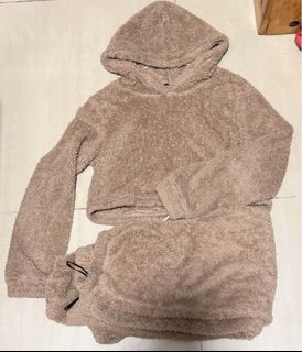 （分類：）位於 。 由 laputakizz 提交（商品編號 1454526923，圖片 1）。簡介： 。