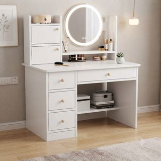 (Category: ) located in . Submitted by closingdownsaleeeee_sg (Listing ID 1454551716, Image 1). Description: .