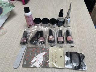 （分類：）位於 。 由 dereklam037 提交（商品編號 1454392069，圖片 1）。簡介： 。