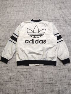(Category: ) located in . Submitted by haziqxthrift (Listing ID 1454488413, Image 1). Description: .