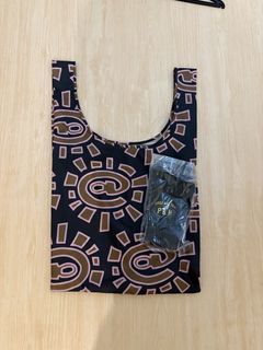 (Category: ) located in . Submitted by officialrayyanstore (Listing ID 1454543095, Image 1). Description: .