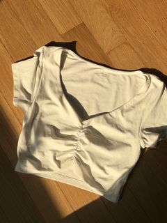(Category: ) located in . Submitted by ww.529 (Listing ID 1454461023, Image 1). Description: .