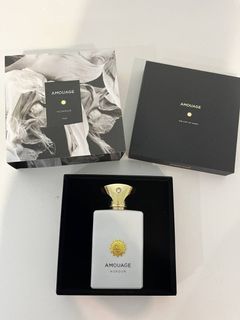 (Category: ) located in . Submitted by lilyperfume (Listing ID 1454452223, Image 1). Description: .