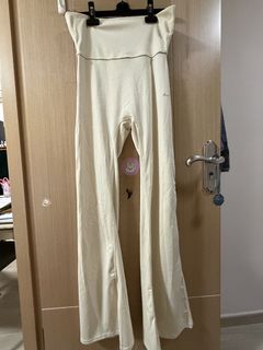 （分類：）位於 。 由 aoi32_cs 提交（商品編號 1454384040，圖片 1）。簡介： 。